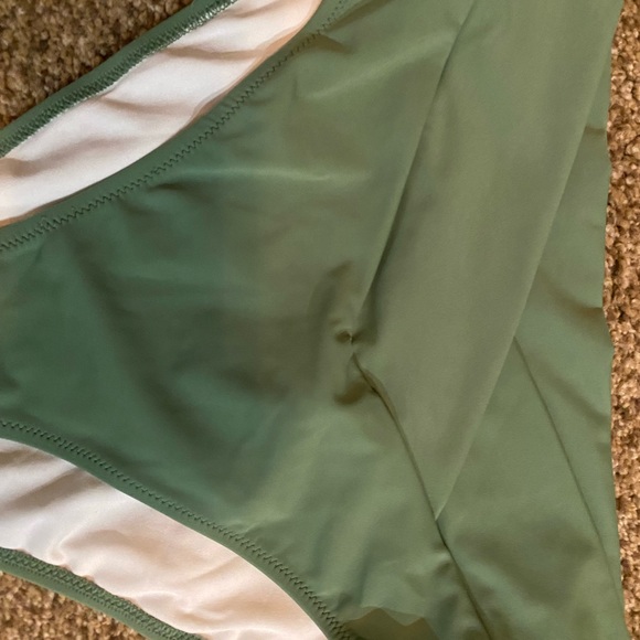 Bikini Set - Picture 8 of 8